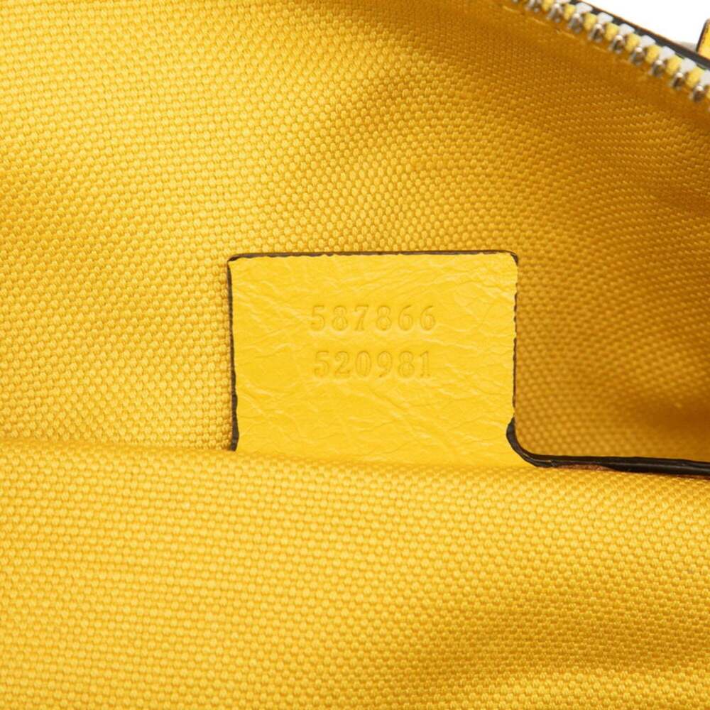 GUCCI Authentic Yellow Leather Shoulder Bag - Picture 6 of 7